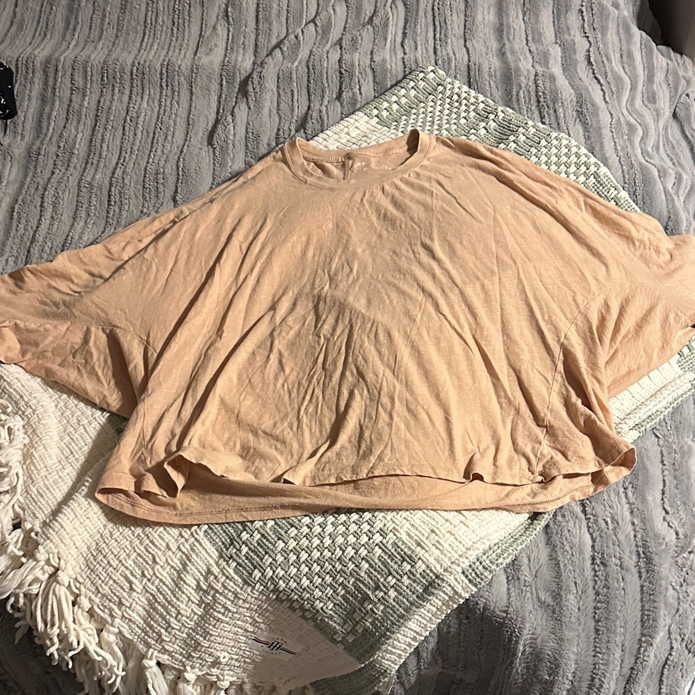 Women’s Aerie t shirt
